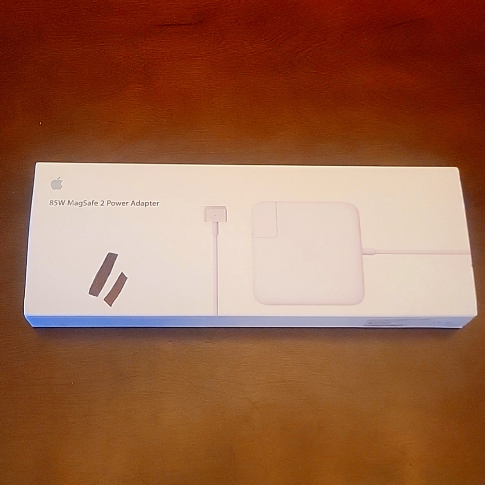 Apple 85W MagSafe 2 Power Adapter Charger Genuine MD506LL/A A 1424 New Open Box